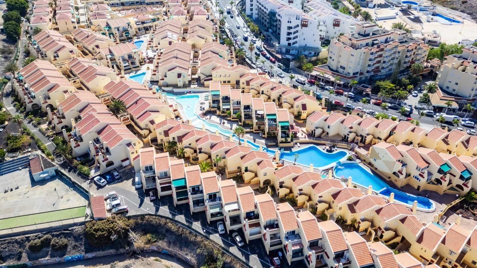 1 chambre Appartement à vendre à Costa Adeje avec piscine - 299 000 € (Ref: 9202499)