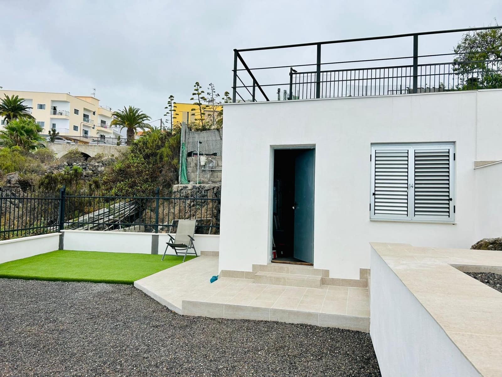 3 bedroom Villa for sale in Guia de Isora - € 460,000 (Ref: 9204581)