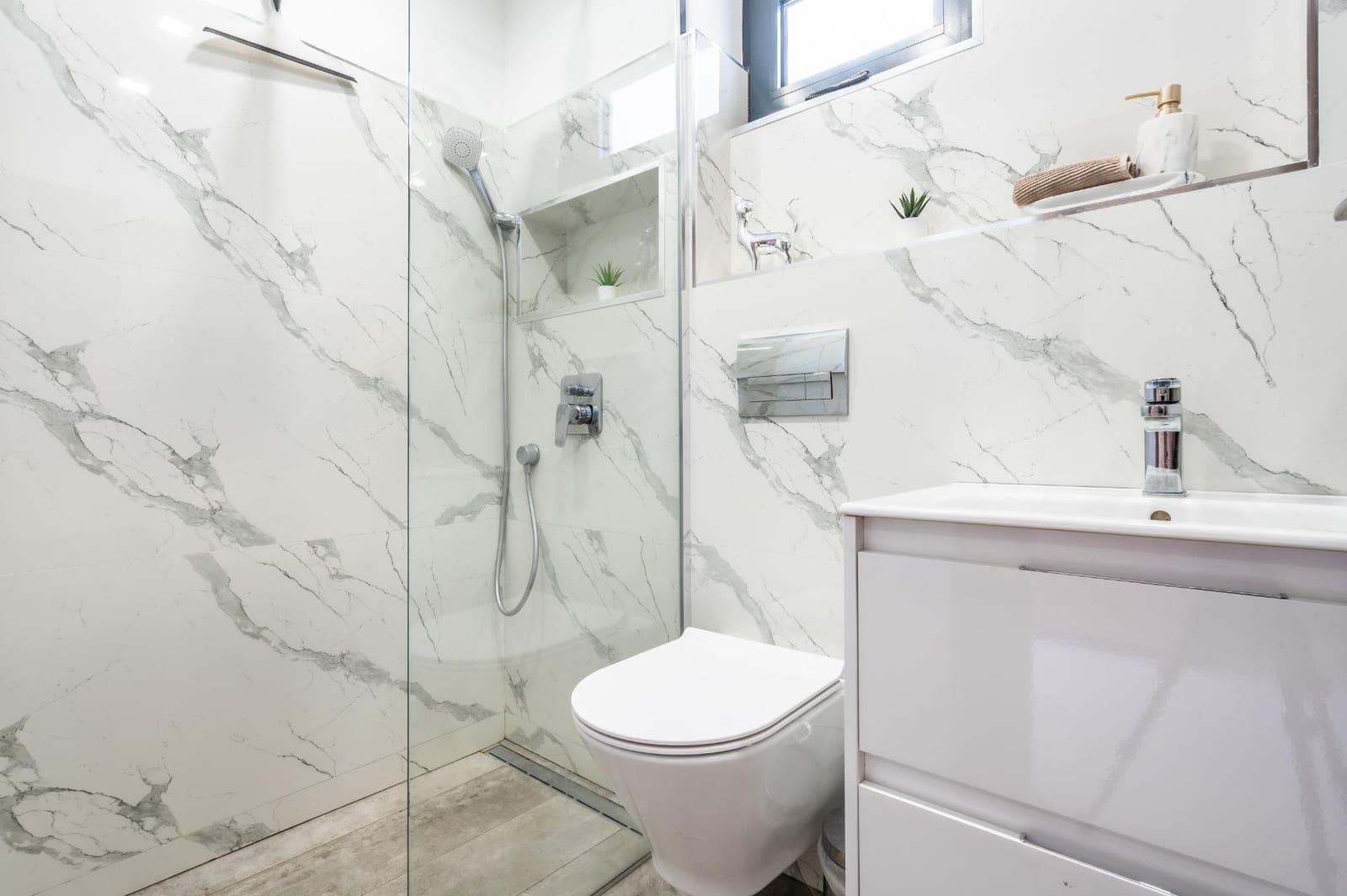 Chalet de 3 habitaciones en Guía de Isora en venta - 449.000 € (Ref: 9204581)