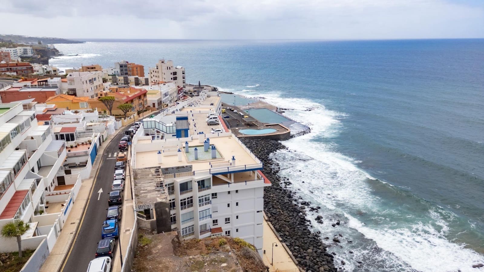 4 slaapkamer Villa te koop in San Cristobal de La Laguna met garage - € 564.000 (Ref: 9206476)