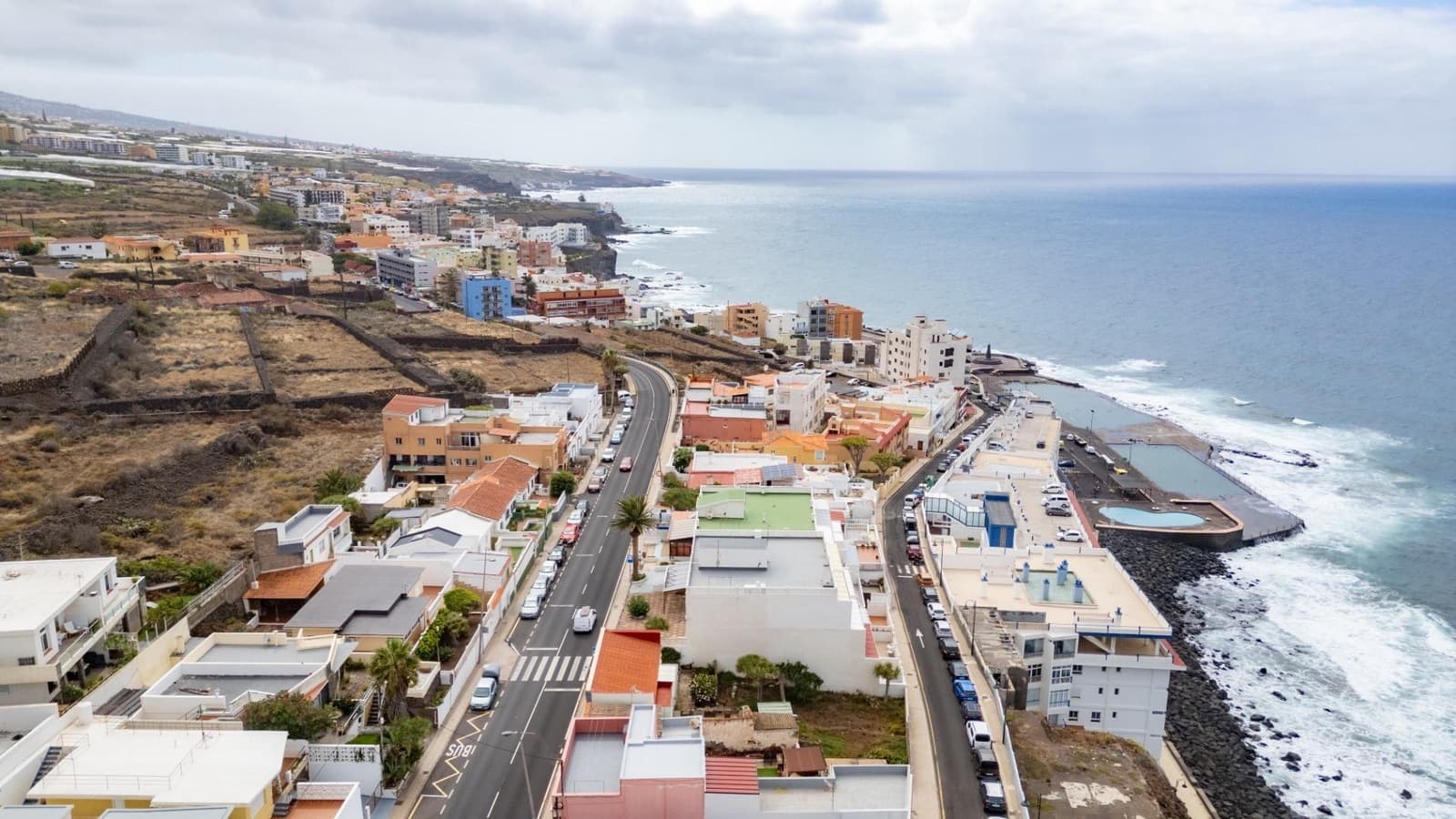 4 slaapkamer Villa te koop in San Cristobal de La Laguna met garage - € 564.000 (Ref: 9206476)