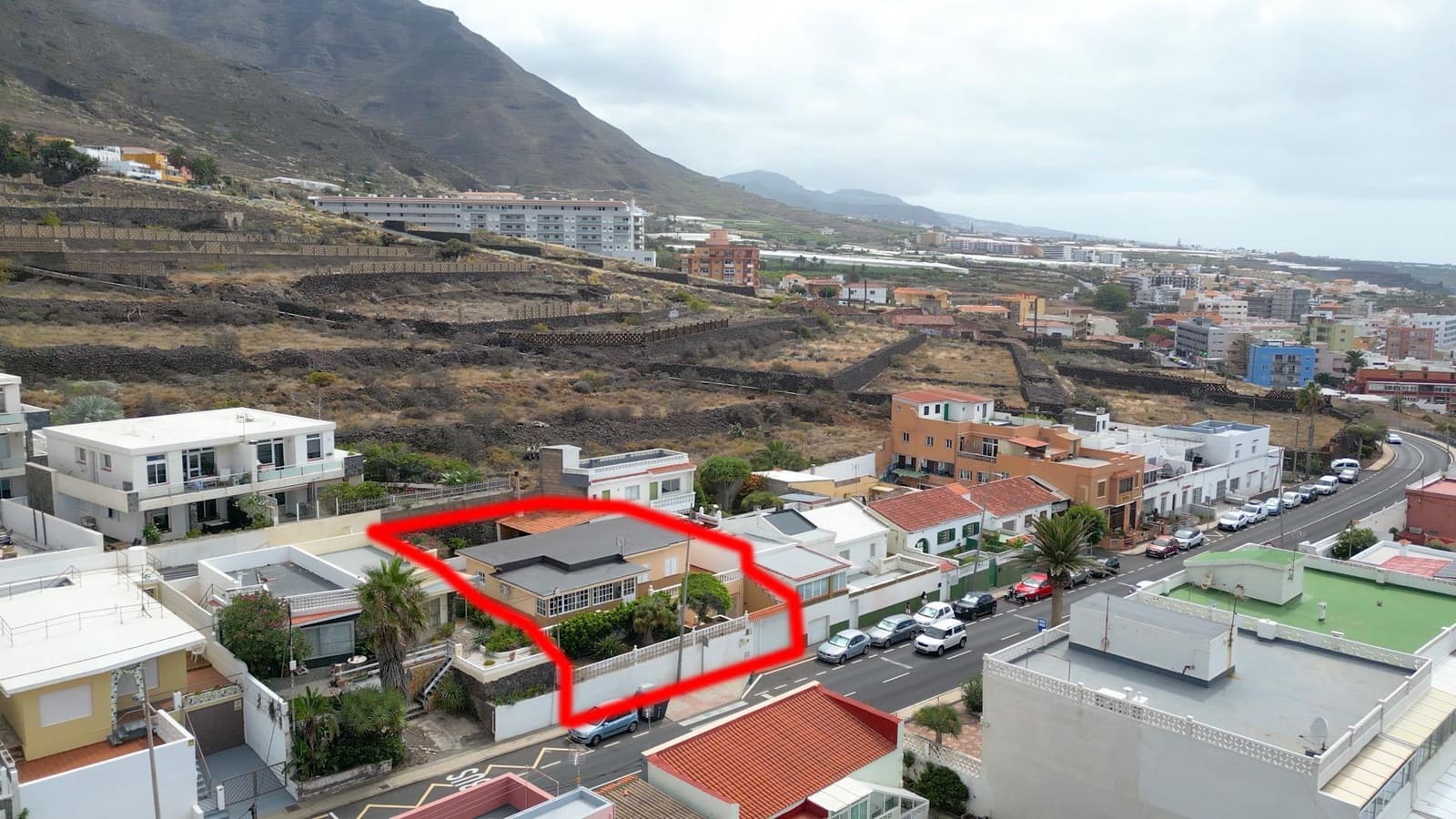 4 sypialnia Willa na sprzedaż w San Cristobal de La Laguna z garażem - 564 000 € (Ref: 9206476)