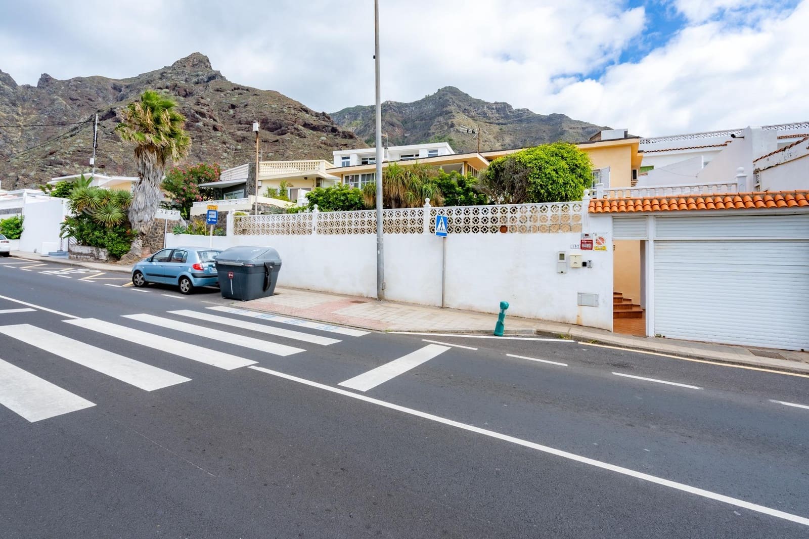 4 soveværelse Villa til salg i San Cristobal de La Laguna med garage - € 530.000 (Ref: 9206476)