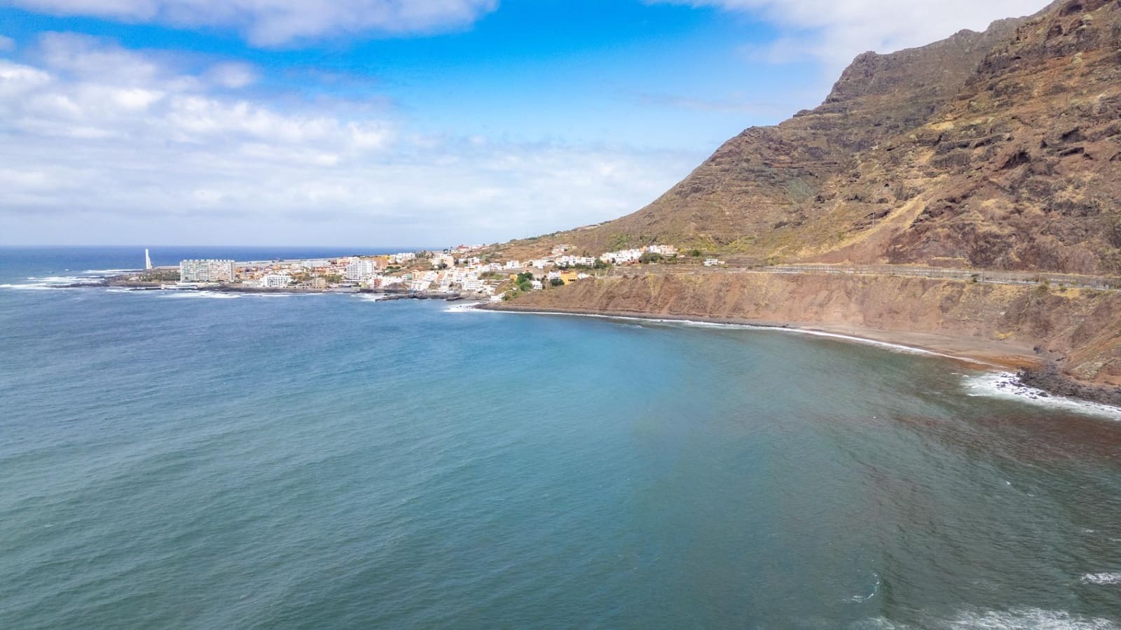 4 soveværelse Villa til salg i San Cristobal de La Laguna med garage - € 530.000 (Ref: 9206476)