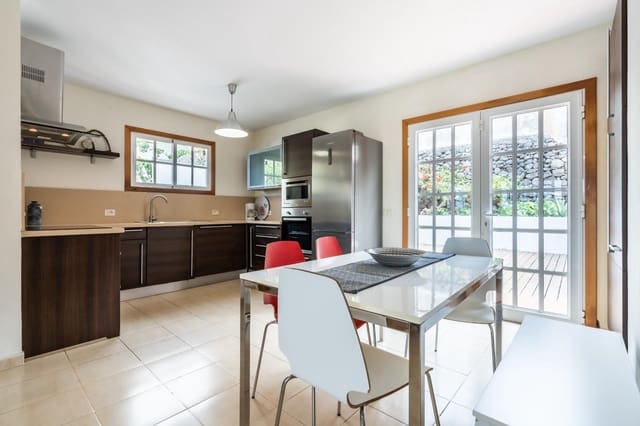 4 chambre Villa/Maison à vendre à San Cristóbal de La Laguna avec garage - 495 000 € (Ref: 9206476)