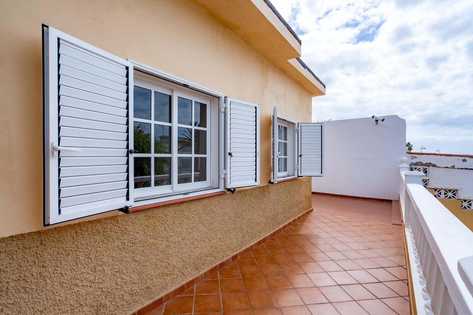4 sypialnia Willa na sprzedaż w San Cristobal de La Laguna z garażem - 495 000 € (Ref: 9206476)
