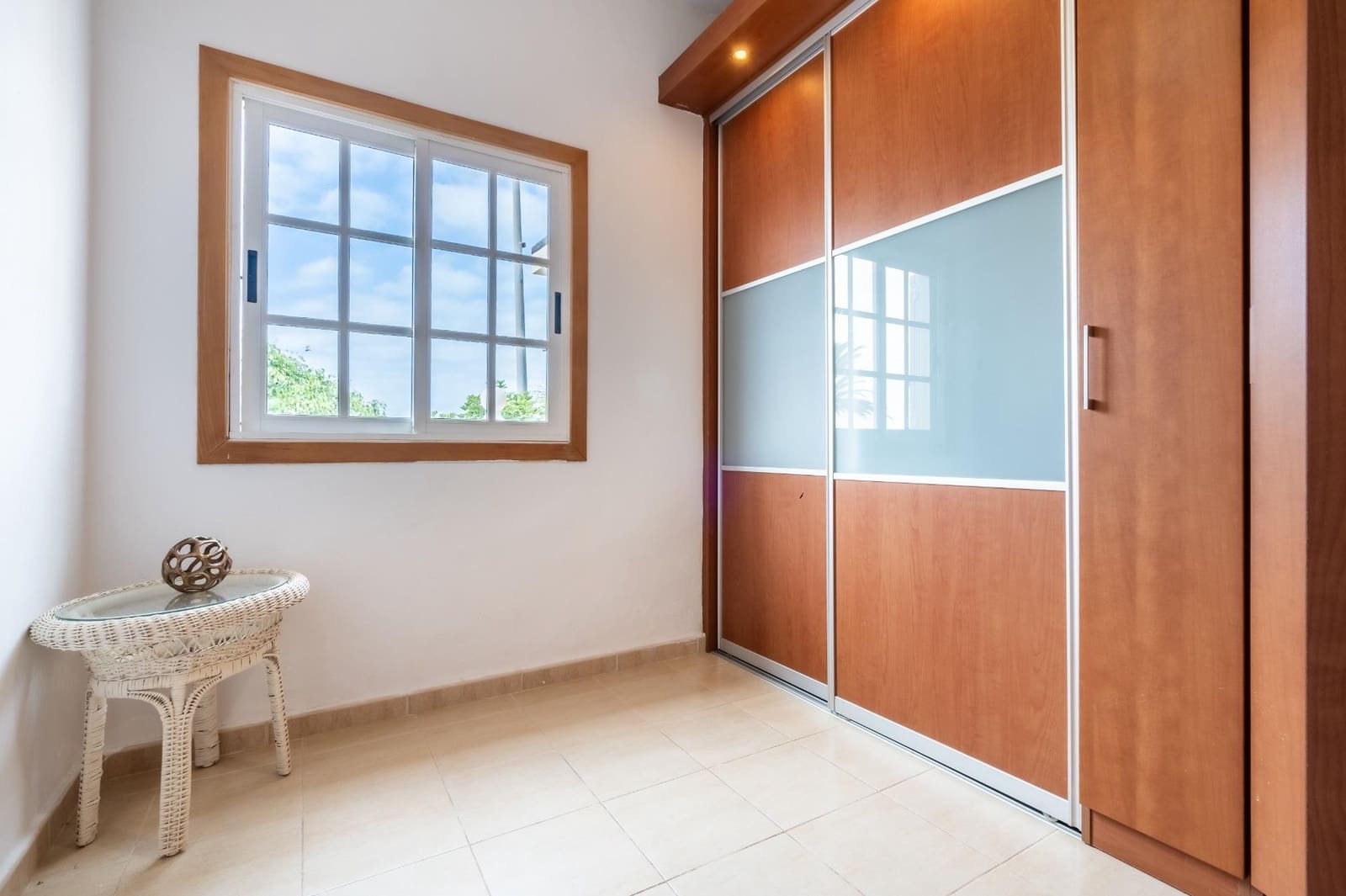 4 sypialnia Willa na sprzedaż w San Cristobal de La Laguna z garażem - 495 000 € (Ref: 9206476)