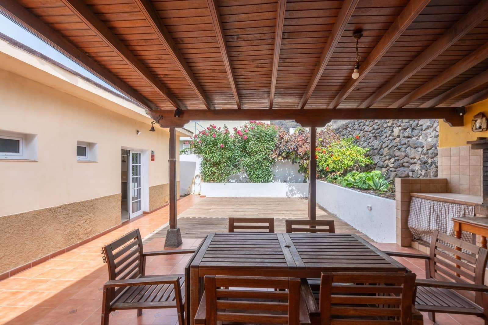 4 sypialnia Willa na sprzedaż w San Cristobal de La Laguna z garażem - 495 000 € (Ref: 9206476)