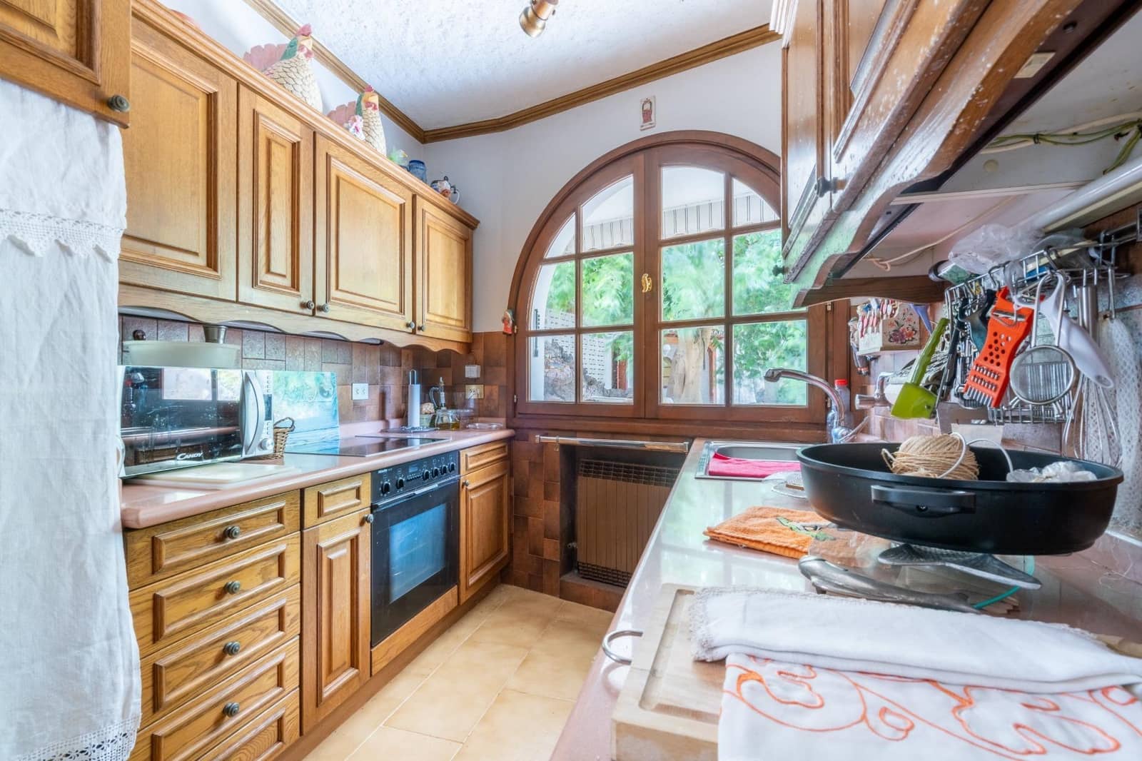 5 soveværelse Villa til salg i Puerto de la Cruz med garage - € 670.000 (Ref: 9228631)