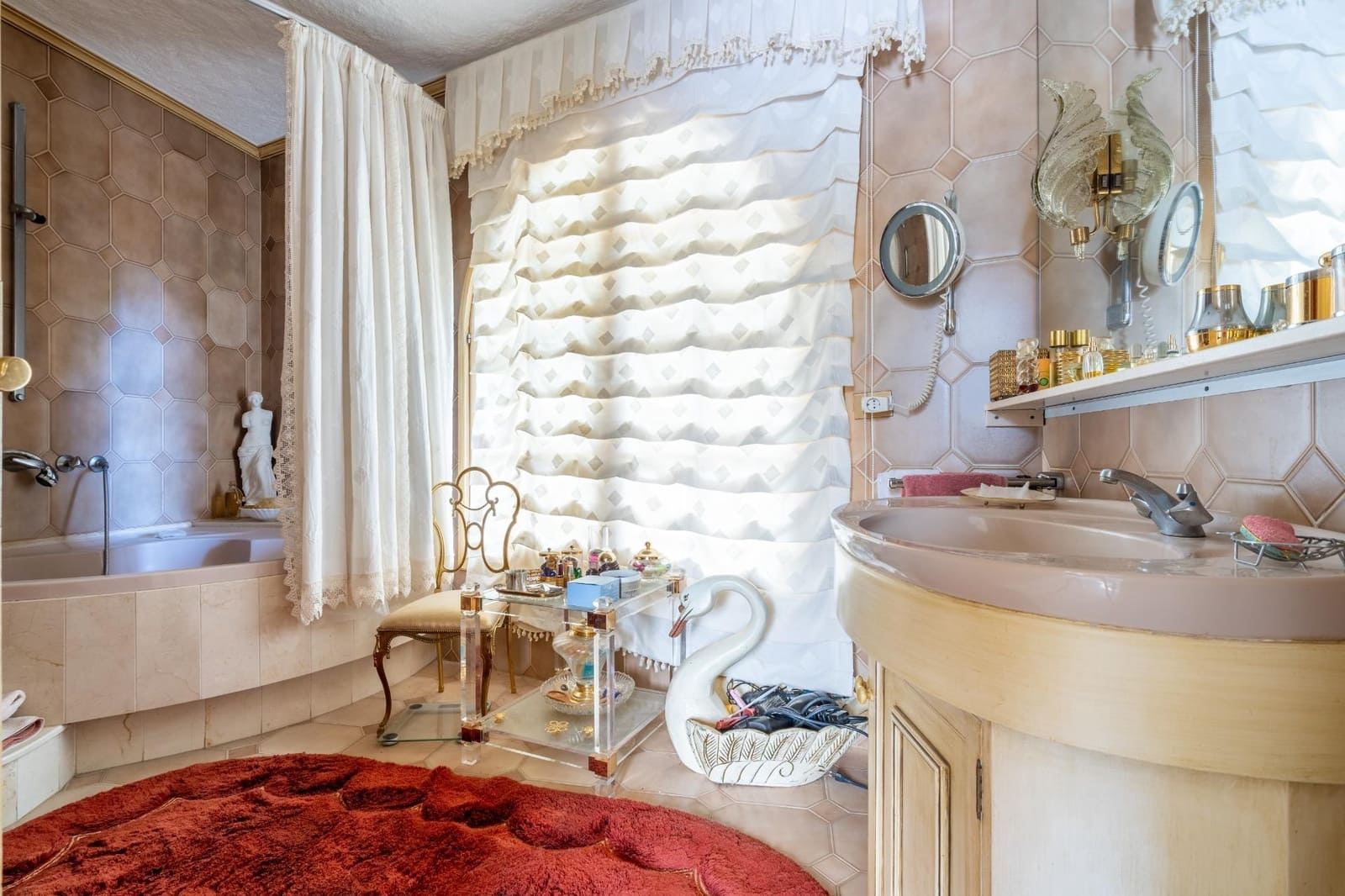 5 soveværelse Villa til salg i Puerto de la Cruz med garage - € 670.000 (Ref: 9228631)