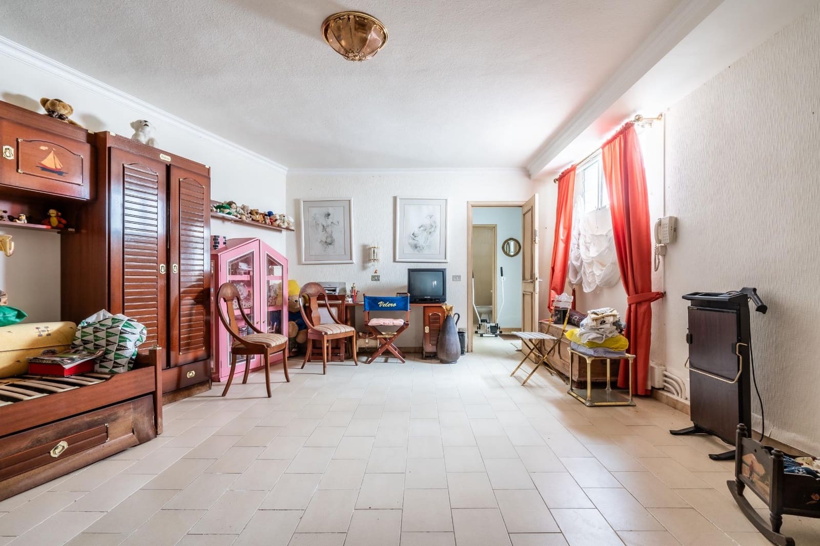 5 soveværelse Villa til salg i Puerto de la Cruz med garage - € 670.000 (Ref: 9228631)