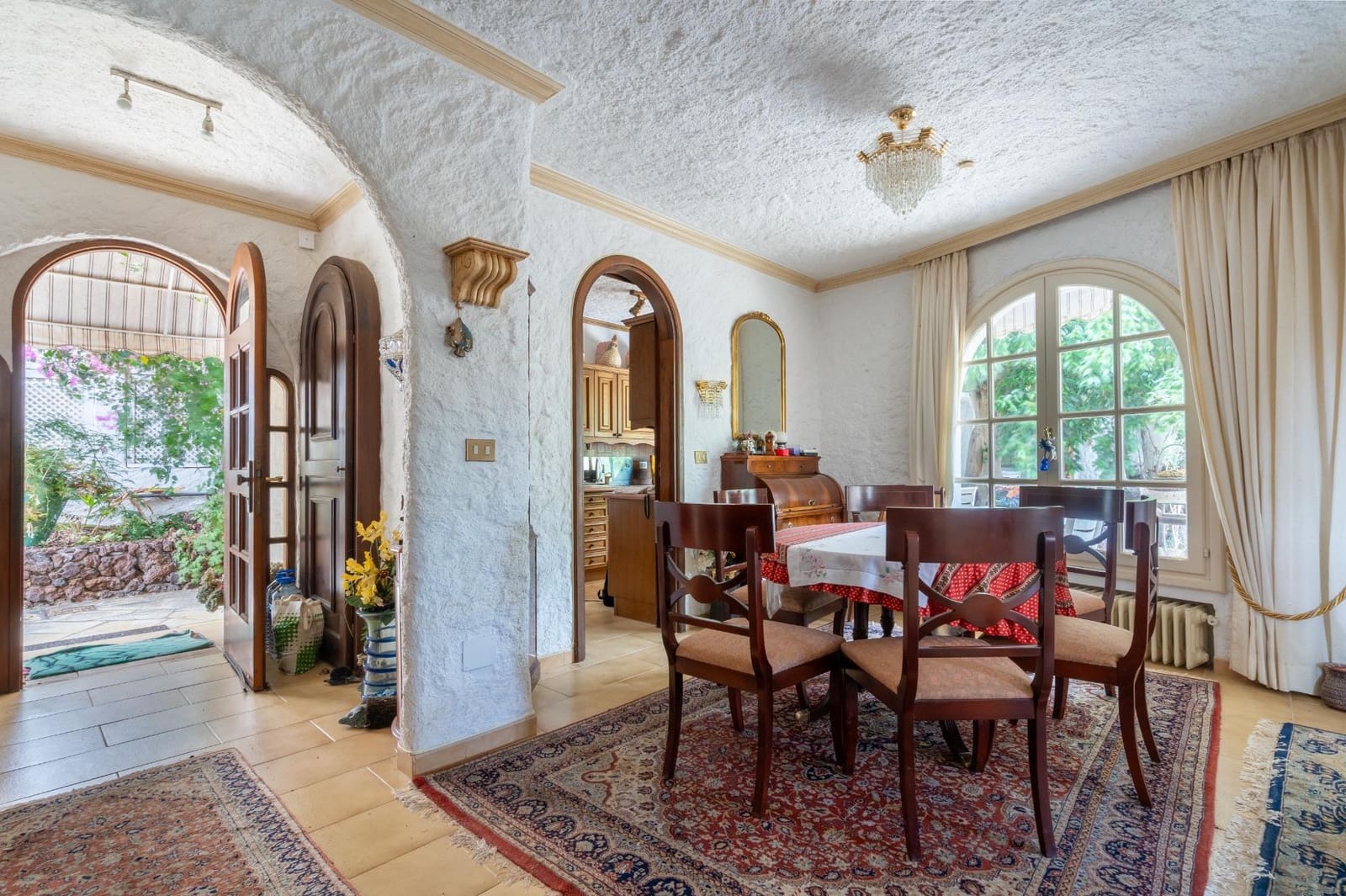 5 soveværelse Villa til salg i Puerto de la Cruz med garage - € 670.000 (Ref: 9228631)