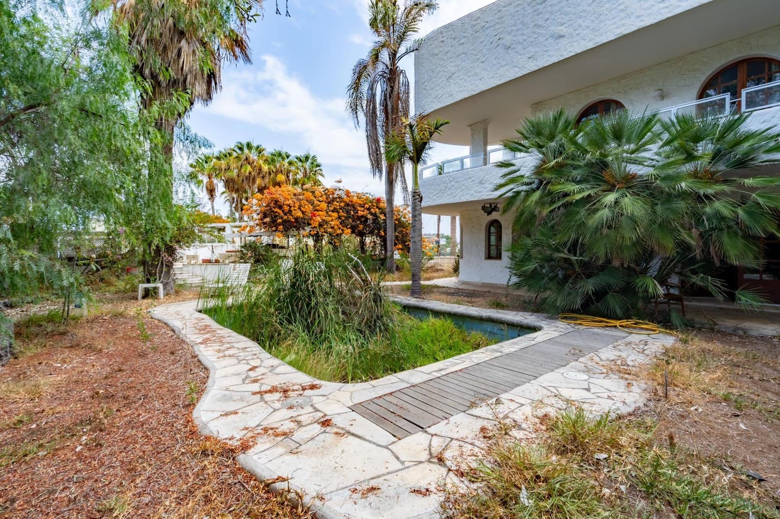 5 soveværelse Villa til salg i Puerto de la Cruz med garage - € 670.000 (Ref: 9228631)