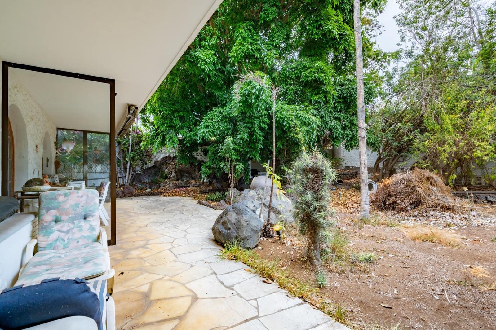 5 soveværelse Villa til salg i Puerto de la Cruz med garage - € 670.000 (Ref: 9228631)