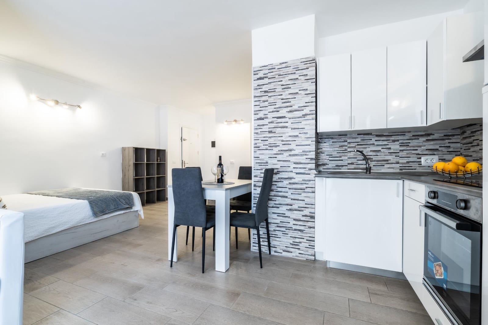 Studio for sale in San Miguel de Abona - € 163,800 (Ref: 9232639)