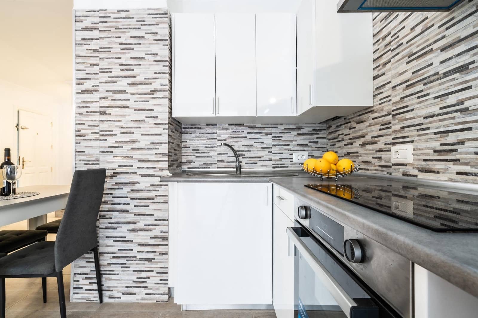 Studio for sale in San Miguel de Abona - € 150,000 (Ref: 9232639)