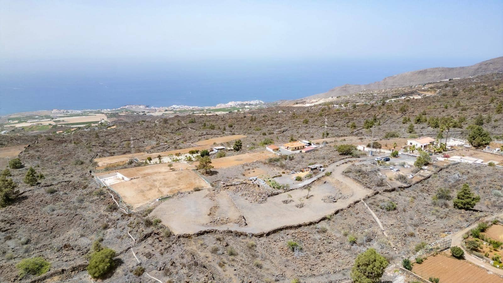 Mark till salu i Guia de Isora - 85 000 € (Ref: 9243028)