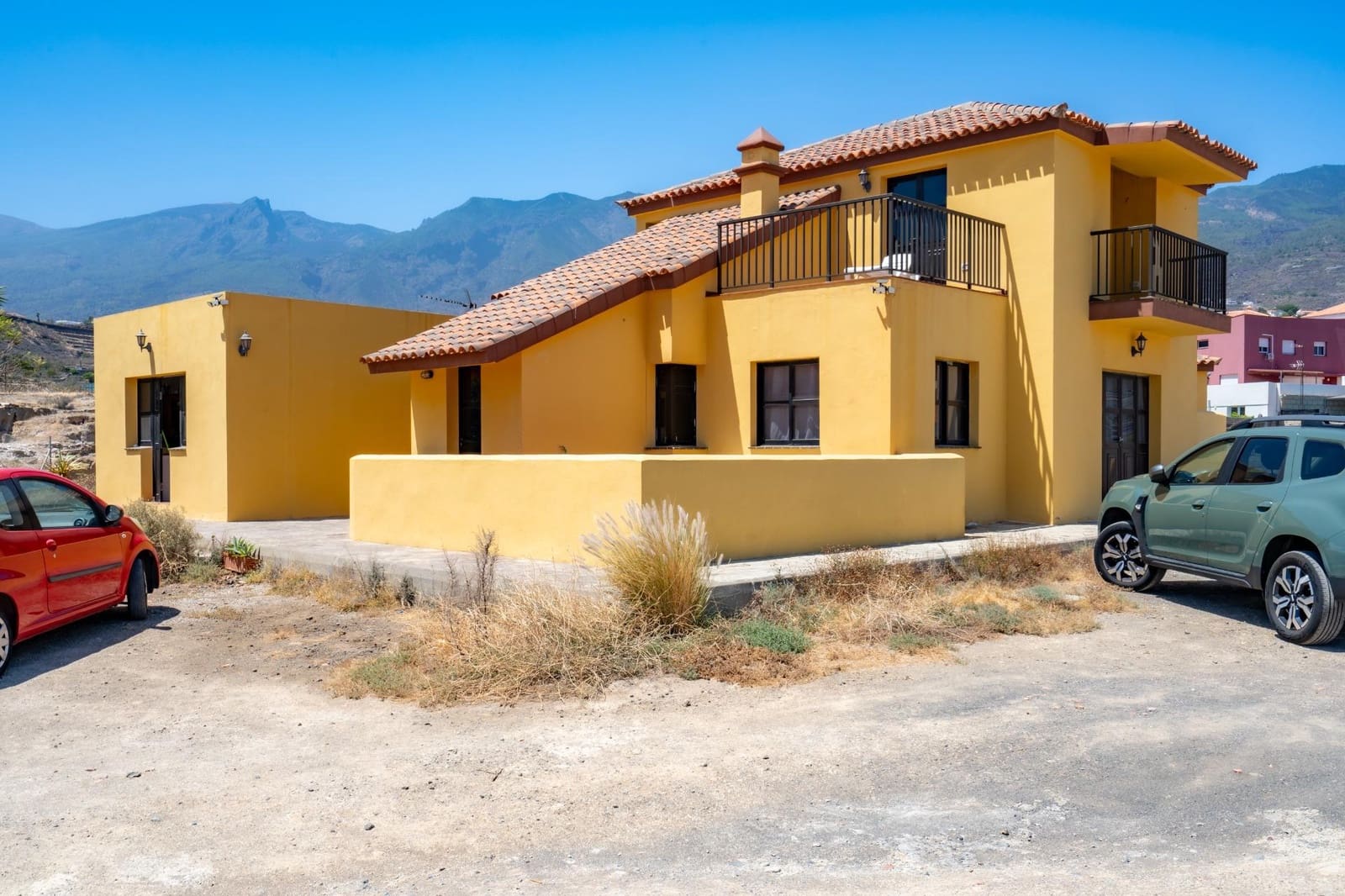 6 soveværelse Villa til salg i Candelaria med garage - € 749.000 (Ref: 9252069)