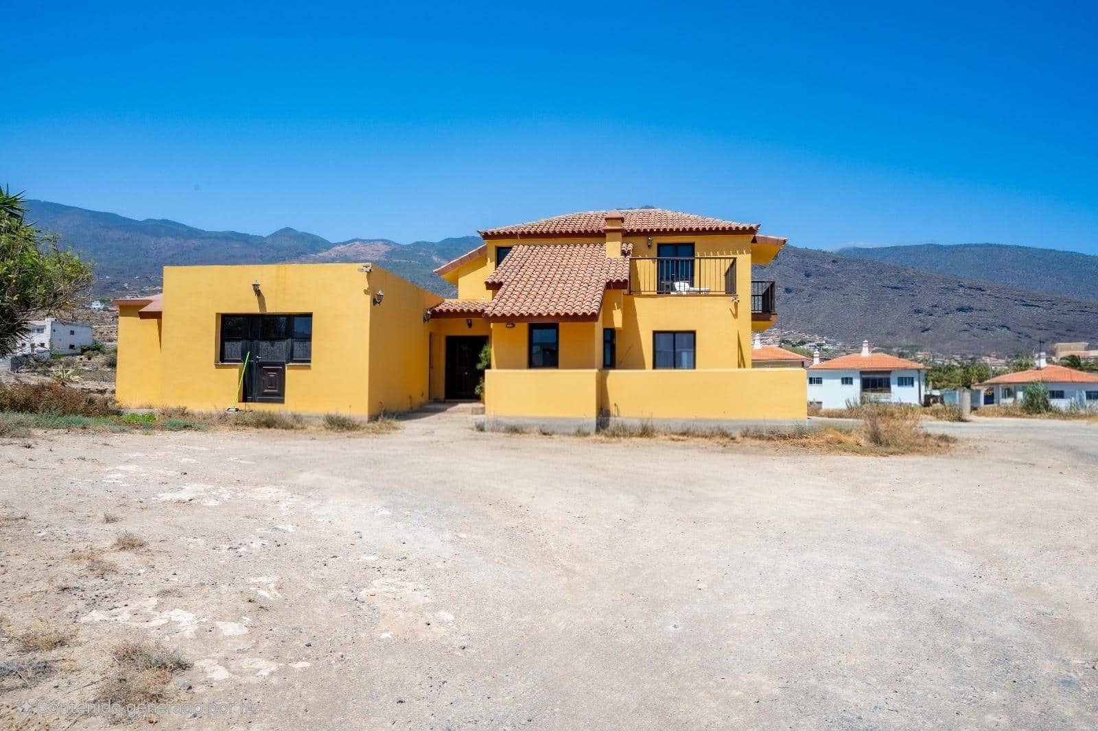 6 slaapkamer Villa te koop in Candelaria met garage - € 749.000 (Ref: 9252069)