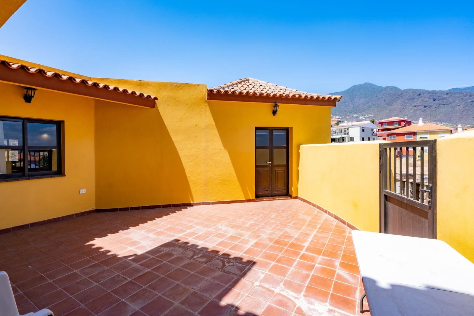 6 slaapkamer Villa te koop in Candelaria met garage - € 749.000 (Ref: 9252069)