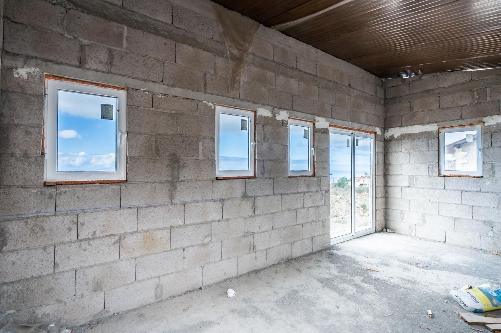 Grunde uden byggetilladelser til salg i Guia de Isora - € 349.000 (Ref: 9344850)