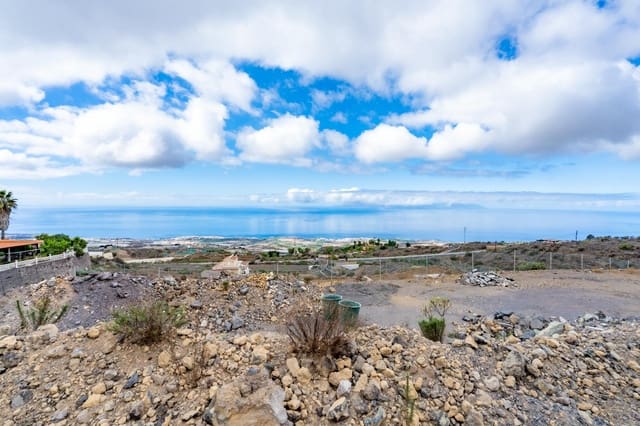 Mark till salu i Guía de Isora - 349 000 € (Ref: 9344850)