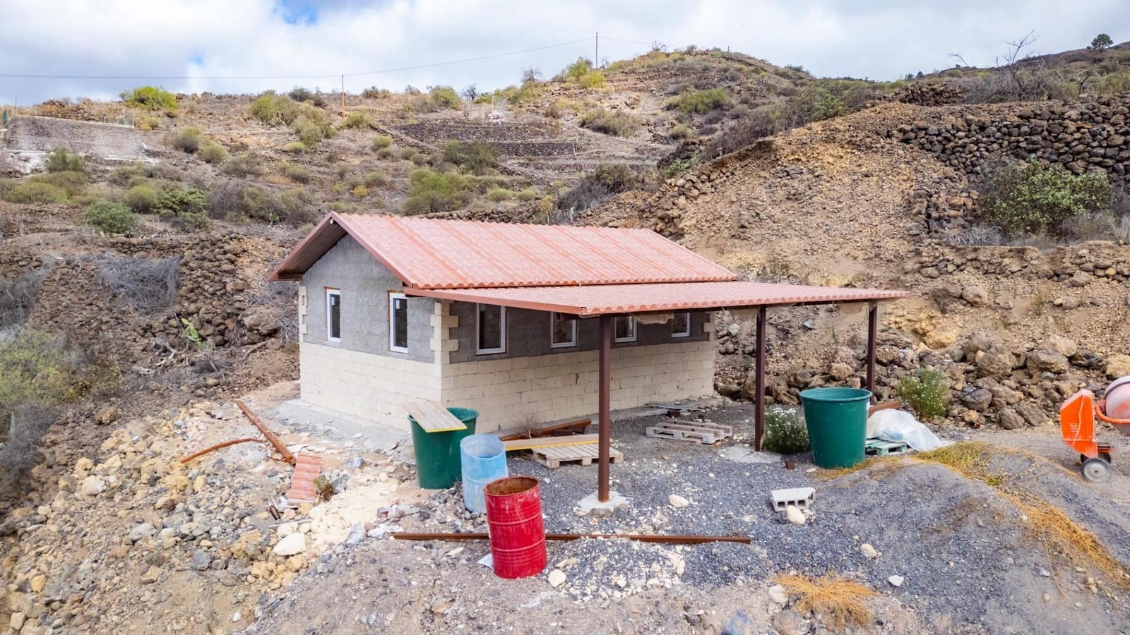 Grunde uden byggetilladelser til salg i Guia de Isora - € 349.000 (Ref: 9344850)