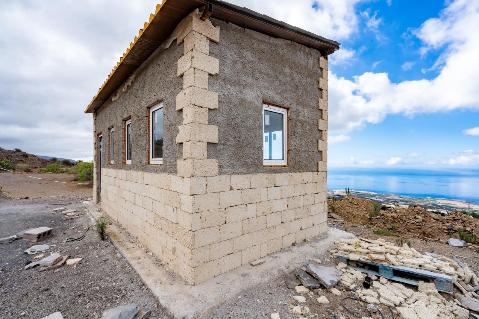 Grunde uden byggetilladelser til salg i Guia de Isora - € 349.000 (Ref: 9344850)