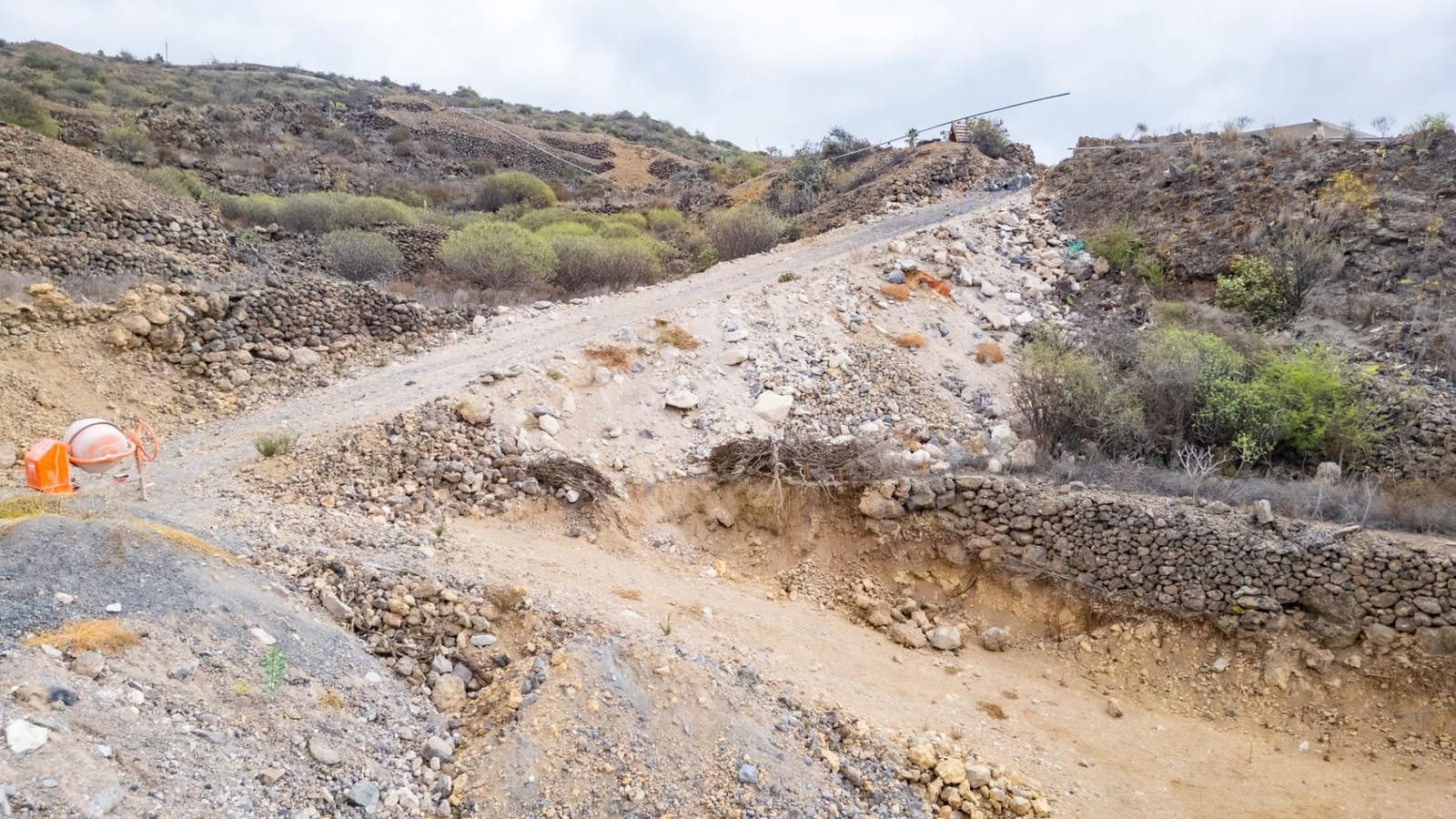 Grunde uden byggetilladelser til salg i Guia de Isora - € 349.000 (Ref: 9344850)