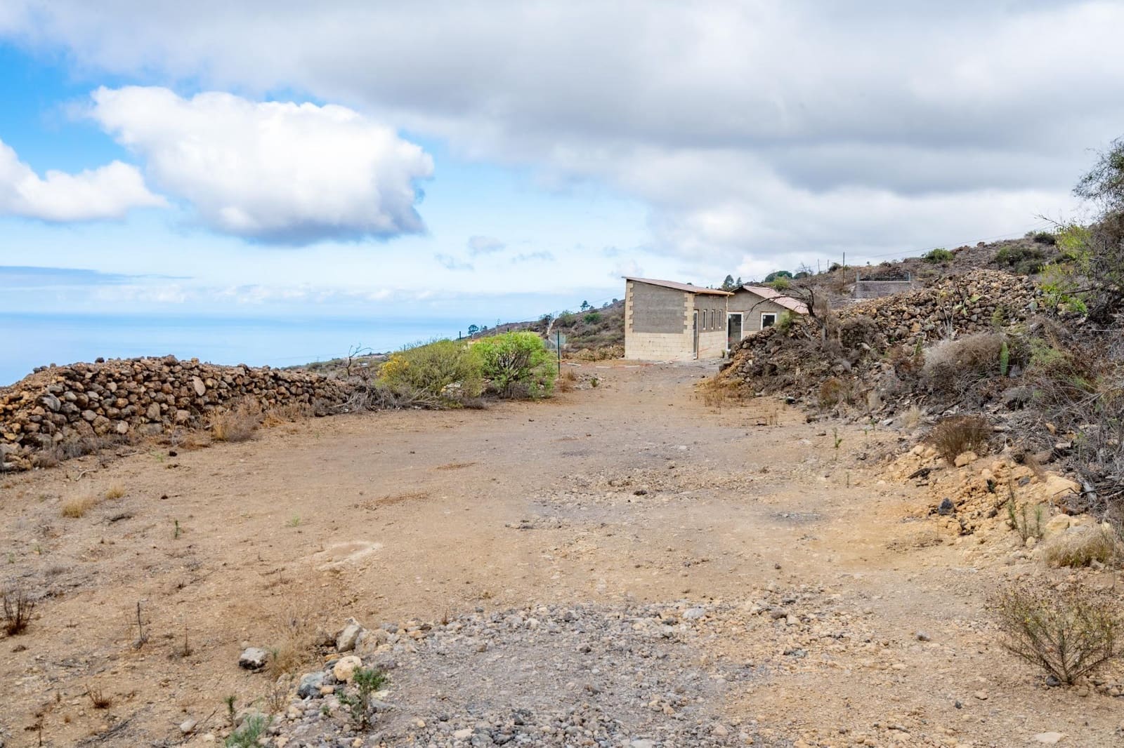 Grunde uden byggetilladelser til salg i Guia de Isora - € 349.000 (Ref: 9344850)