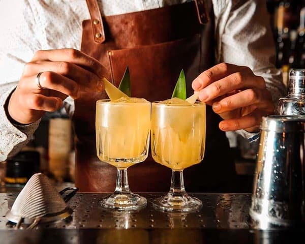 Komercyjne do wynajęcia w Costa Adeje, Adeje - 3 000 € (Ref: 9349640)