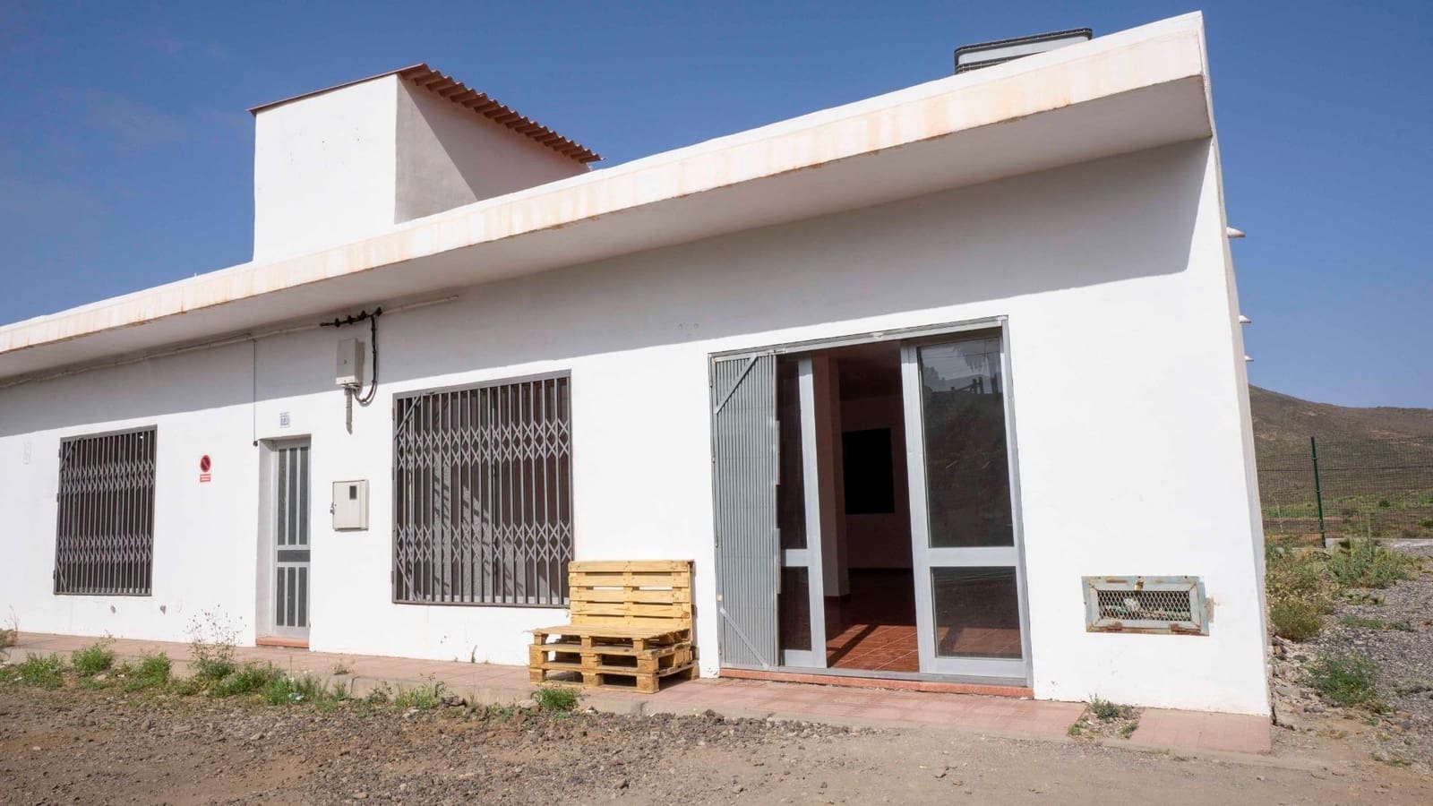 Local Comercial en Arona en alquiler - 2.400 € (Ref: 9353676)