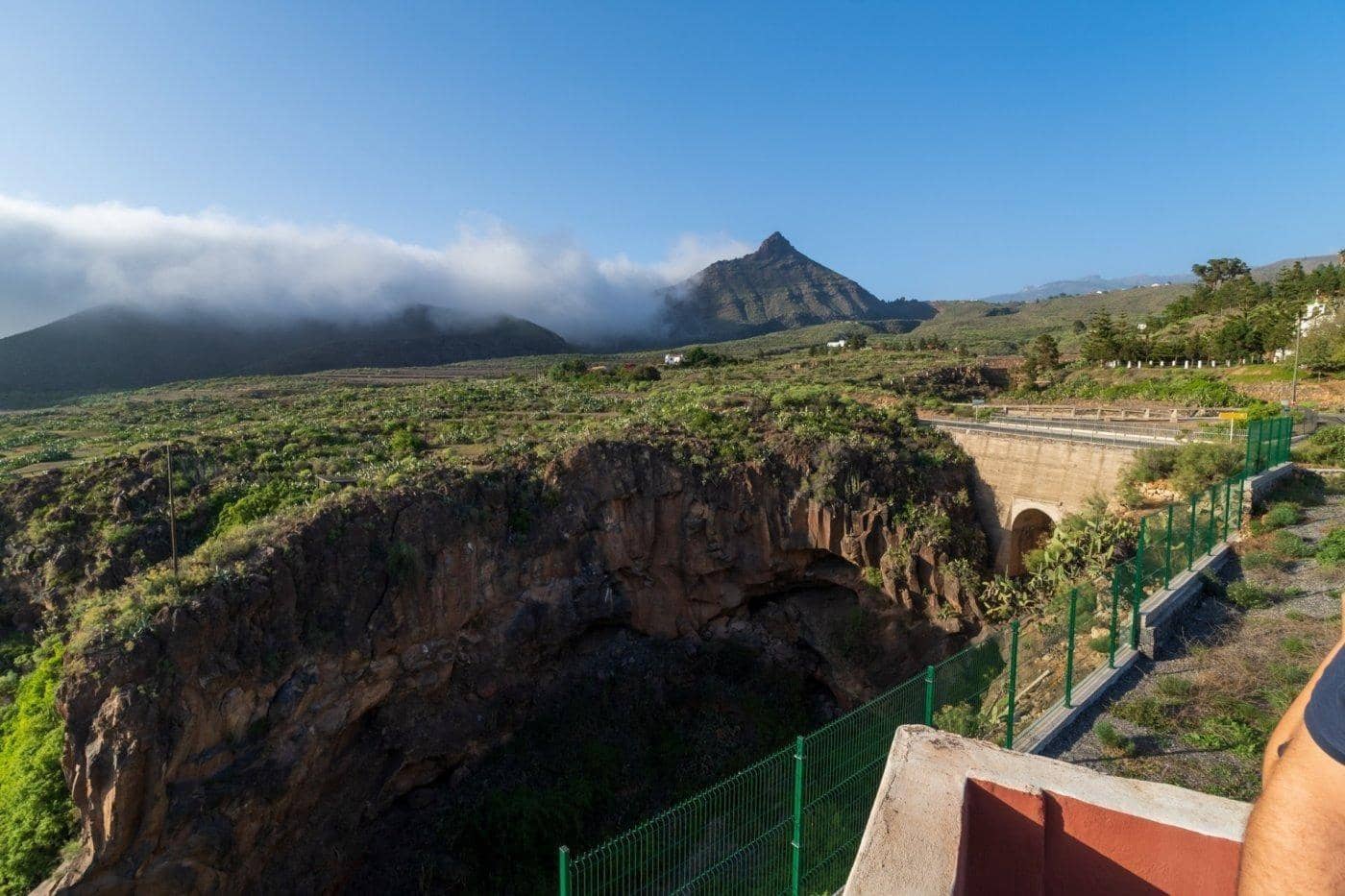 Local Comercial en Arona en alquiler - 2.400 € (Ref: 9353676)