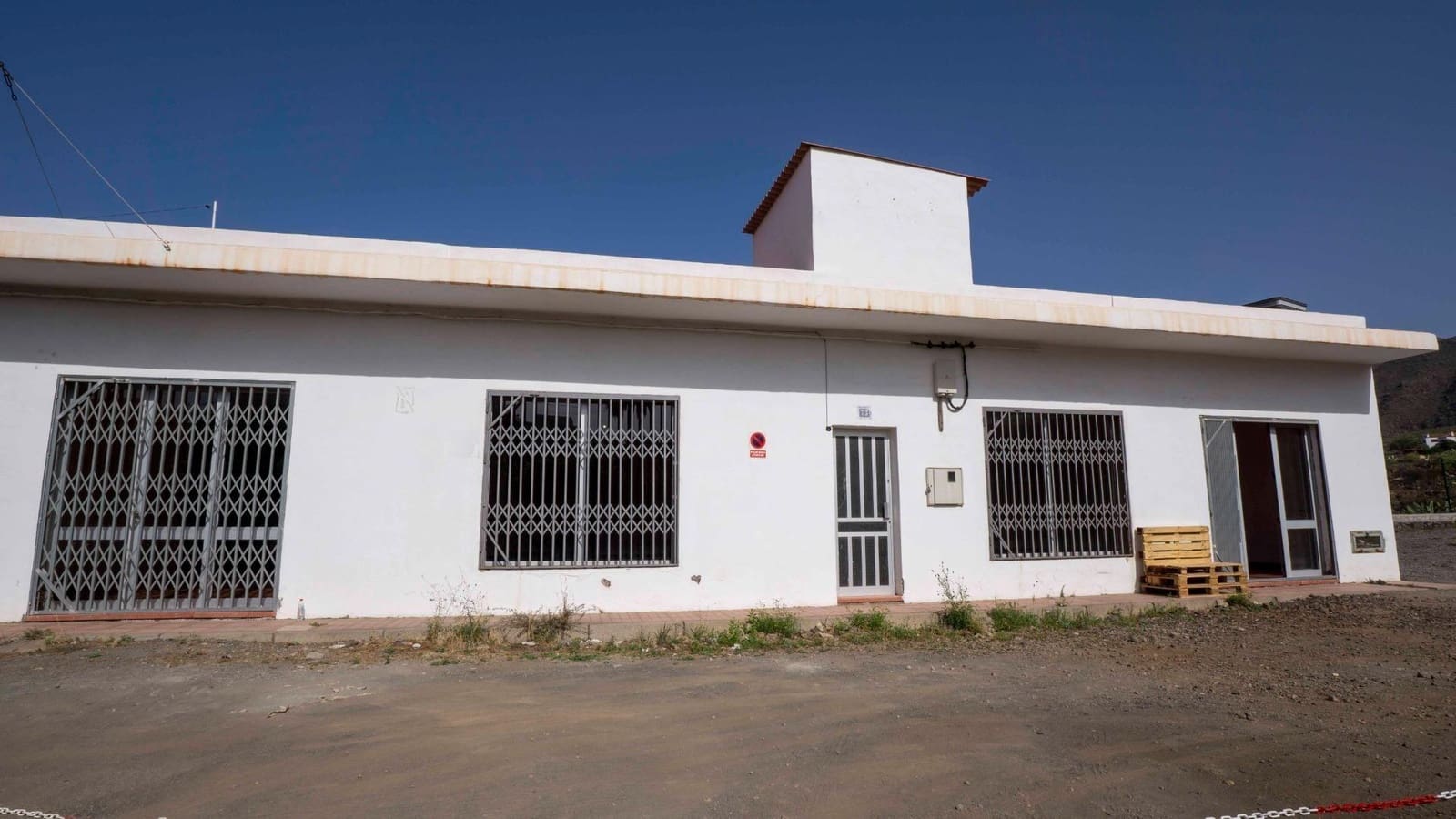 Local Comercial en Arona en alquiler - 2.400 € (Ref: 9353676)