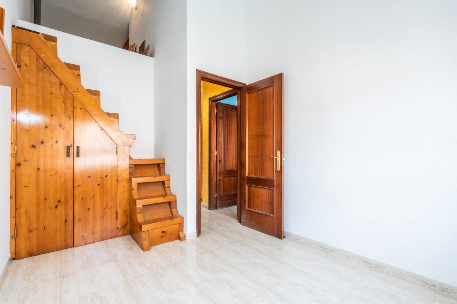 3 makuuhuone Rivitalo myytävänä paikassa El Matorral mukana 
autotalli - 208 000 € (Ref: 9355919)