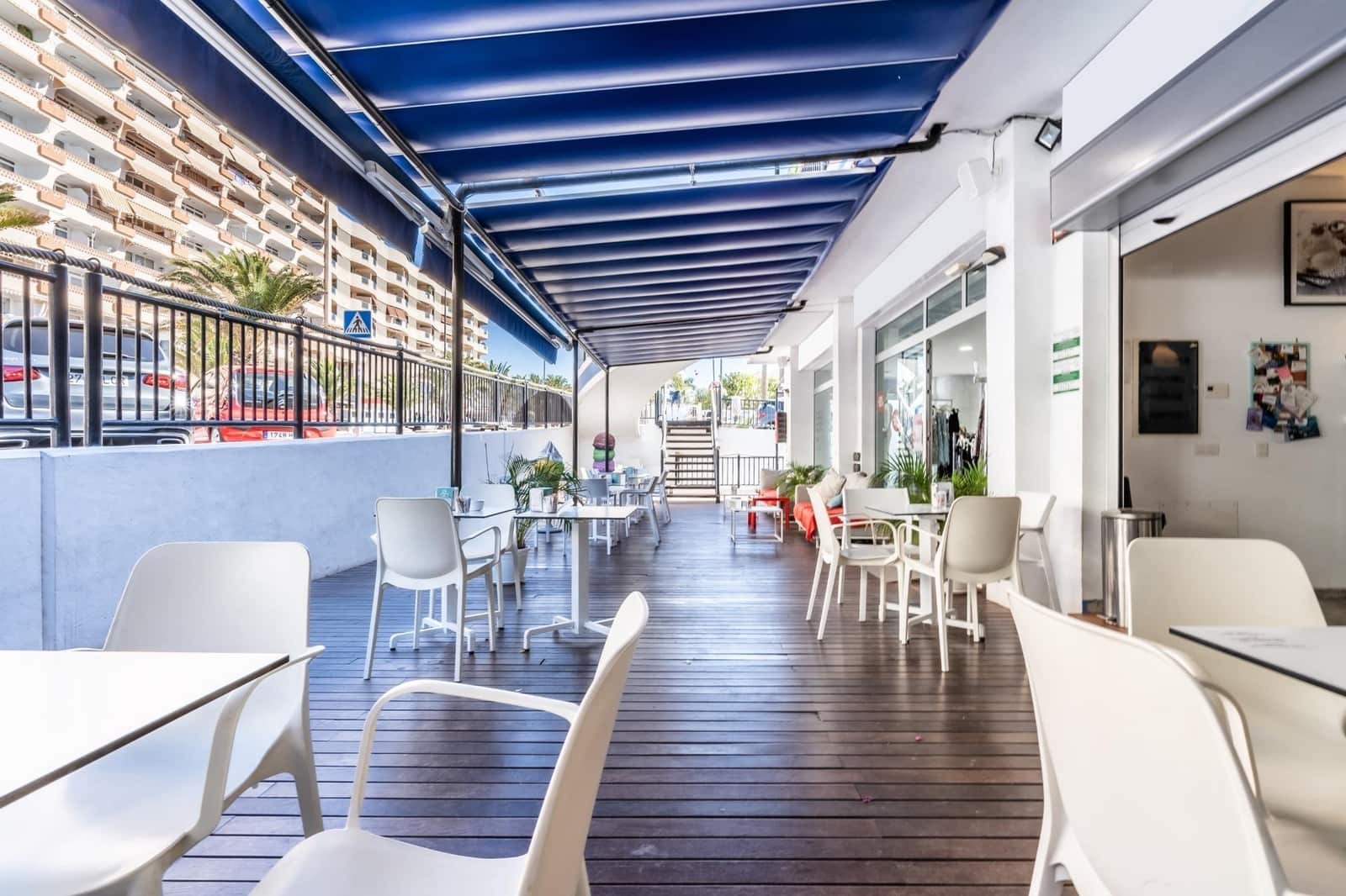 Kommersiell till salu i Palm-Mar med garage - 69 000 € (Ref: 9355920)