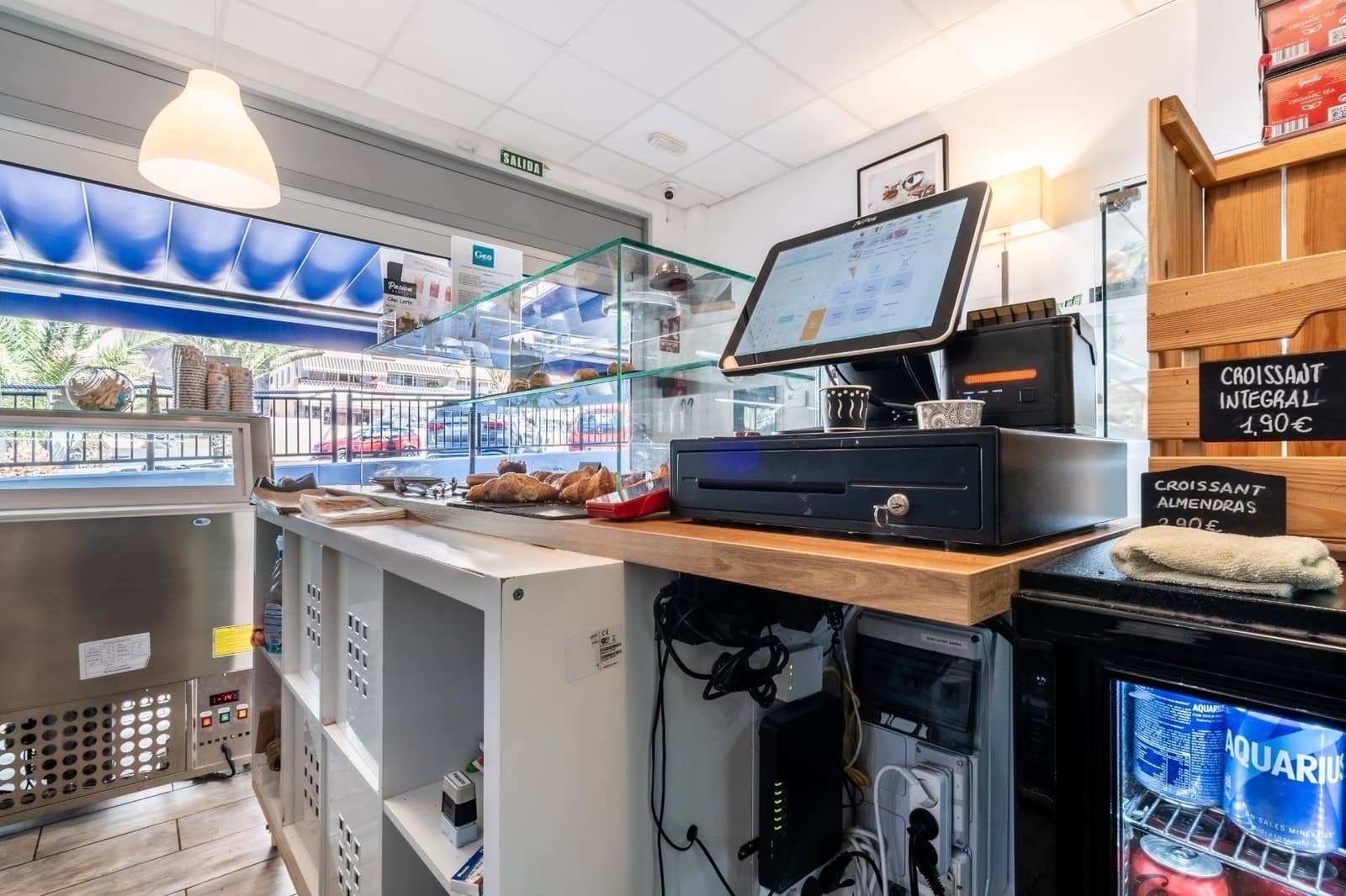 Kommersiell till salu i Palm-Mar med garage - 69 000 € (Ref: 9355920)