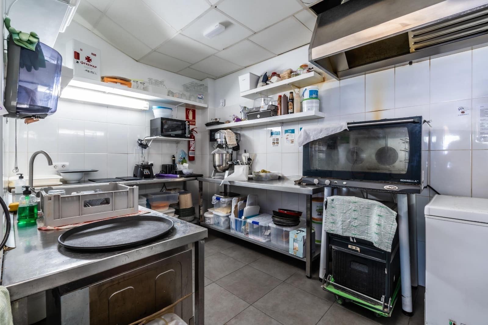 Kommersiell till salu i Palm-Mar med garage - 69 000 € (Ref: 9355920)