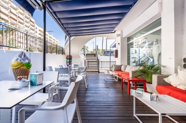 Erhverv til salg i Palm-Mar, Arona med garage - € 69.000 (Ref: 9355920)