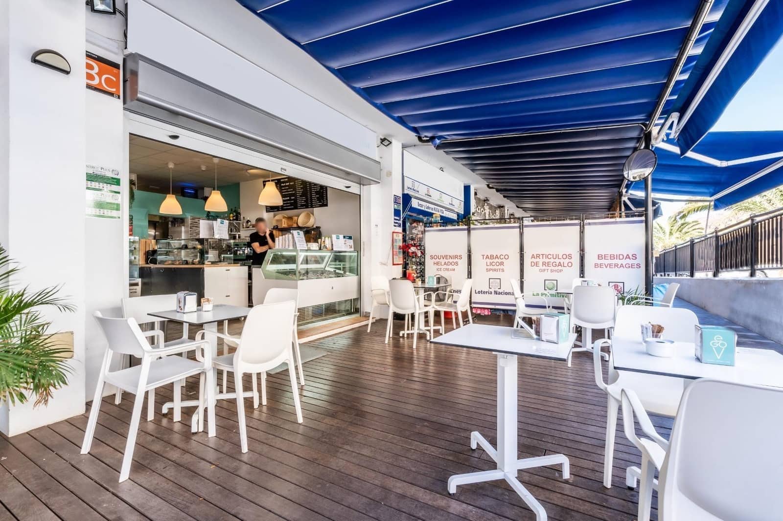 Kommersiell till salu i Palm-Mar med garage - 69 000 € (Ref: 9355920)