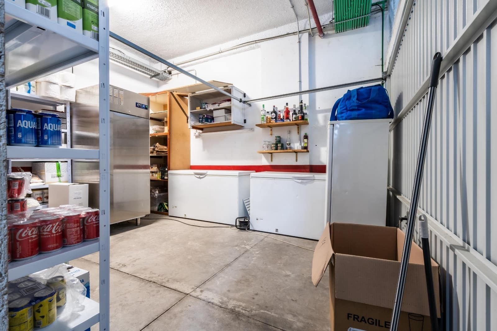 Kommersiell till salu i Palm-Mar med garage - 69 000 € (Ref: 9355920)