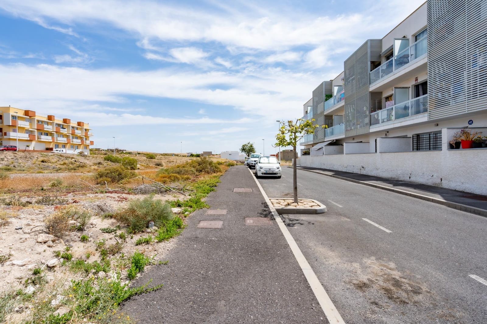 Terreno para Construção para venda em San Isidro de Abona - 140 000 € (Ref: 9375397)