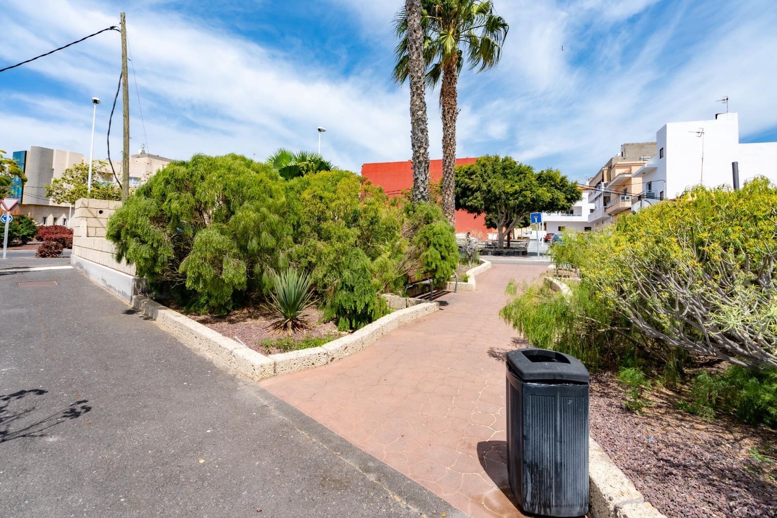 Terreno para Construção para venda em San Isidro de Abona - 140 000 € (Ref: 9375397)