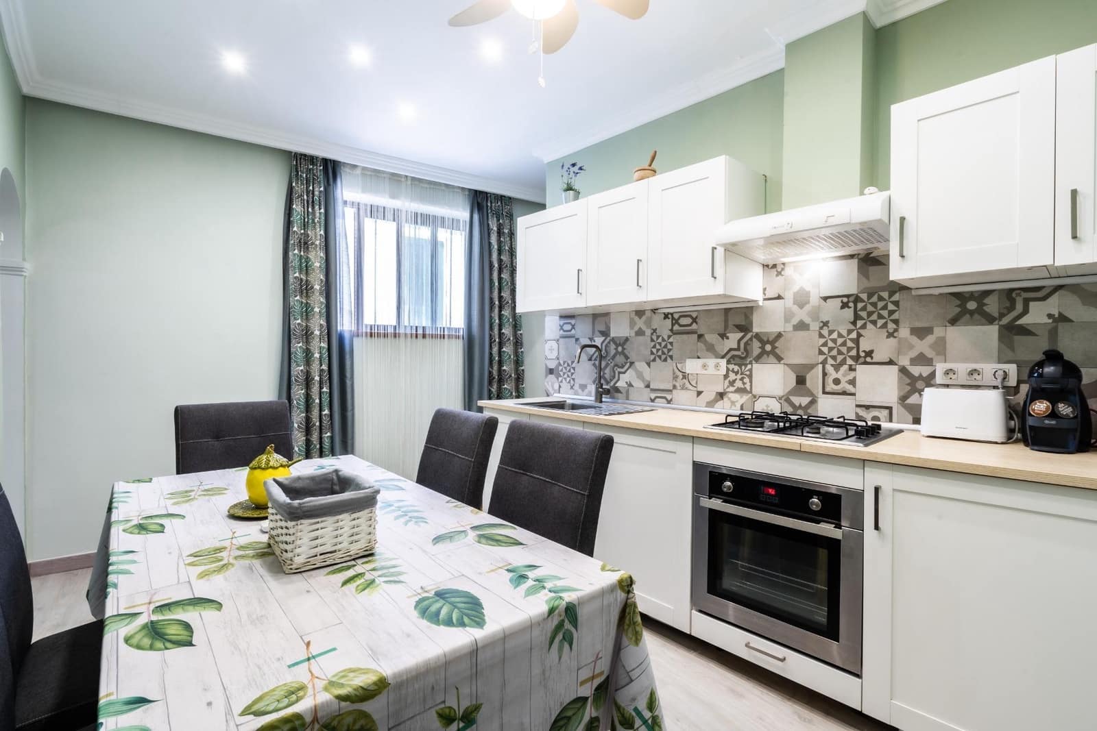 Casa de 5 habitaciones en Santiago del Teide en venta - 395.000 € (Ref: 9385689)