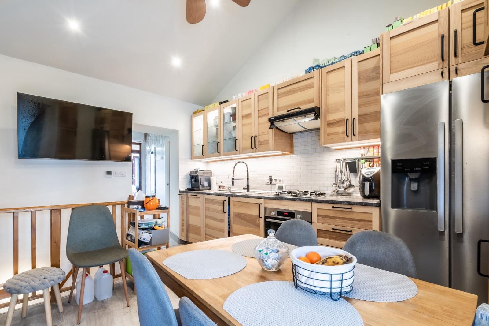 Casa de 5 habitaciones en Santiago del Teide en venta - 395.000 € (Ref: 9385689)