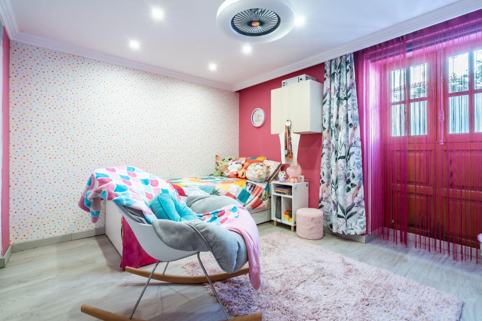 Casa de 5 habitaciones en Santiago del Teide en venta - 395.000 € (Ref: 9385689)