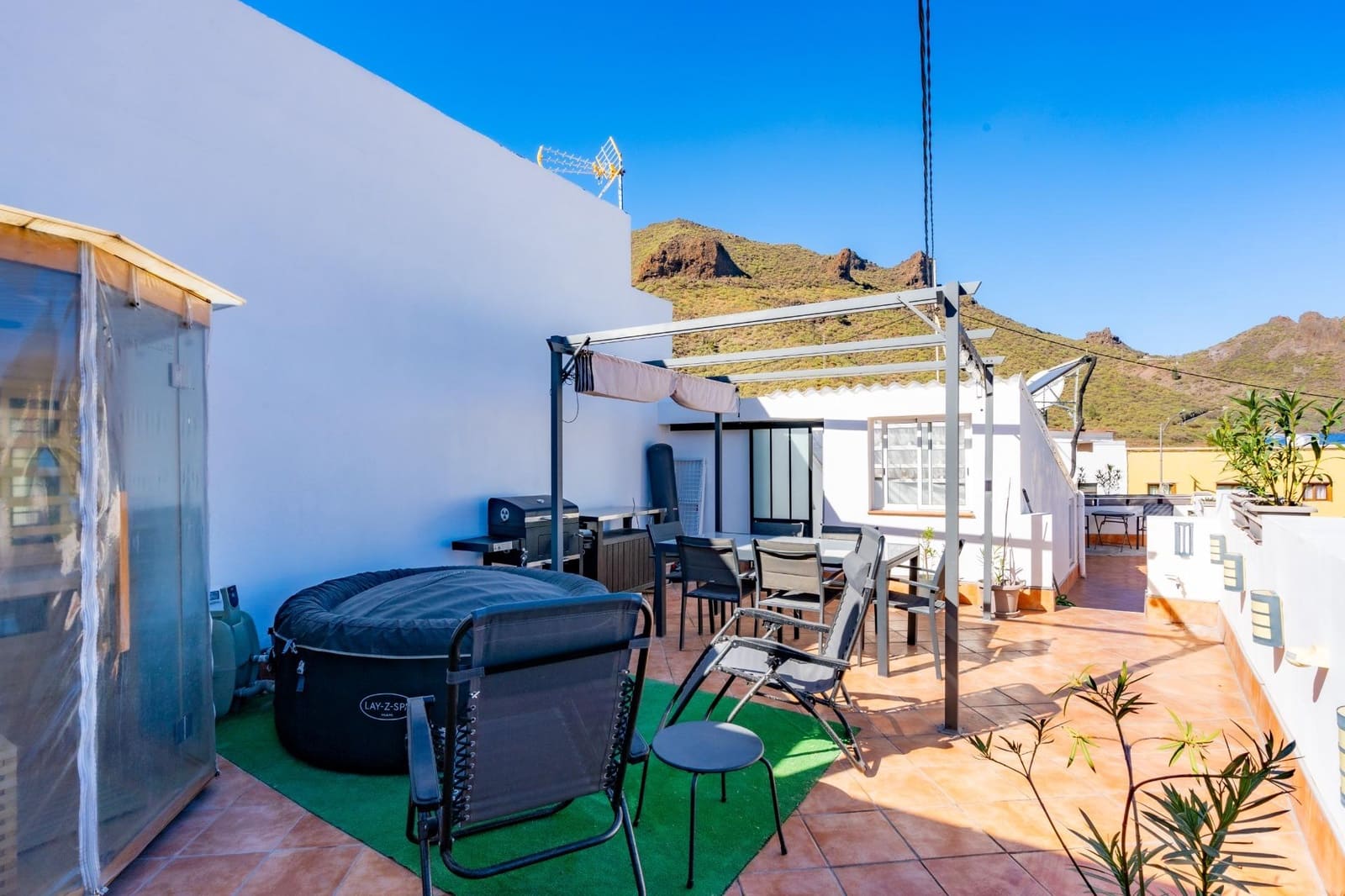 5 quarto Casa em Banda para venda em Santiago del Teide - 395 000 € (Ref: 9385689)