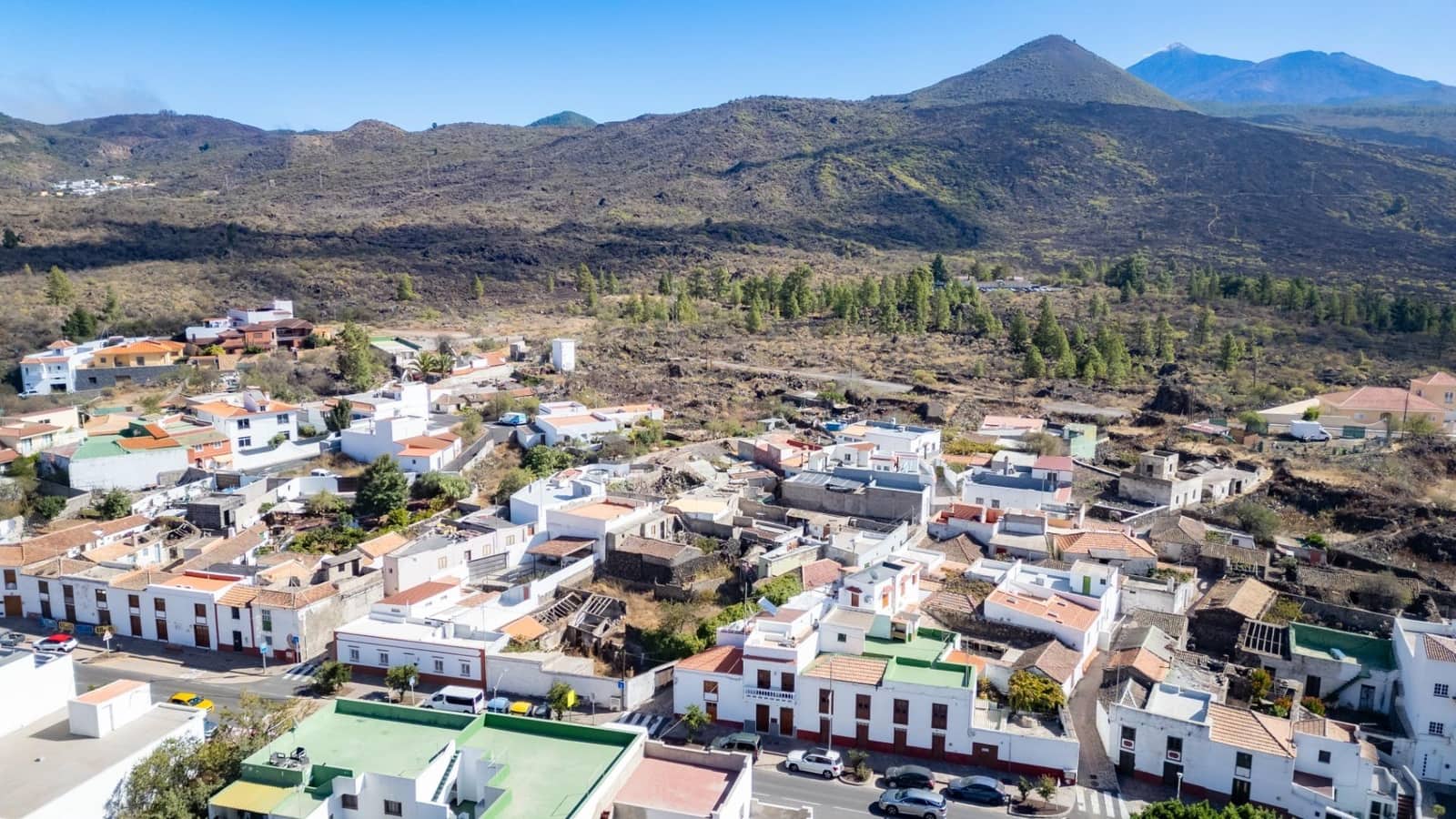 5 sypialnia Dom na sprzedaż w Santiago del Teide - 385 000 € (Ref: 9385689)