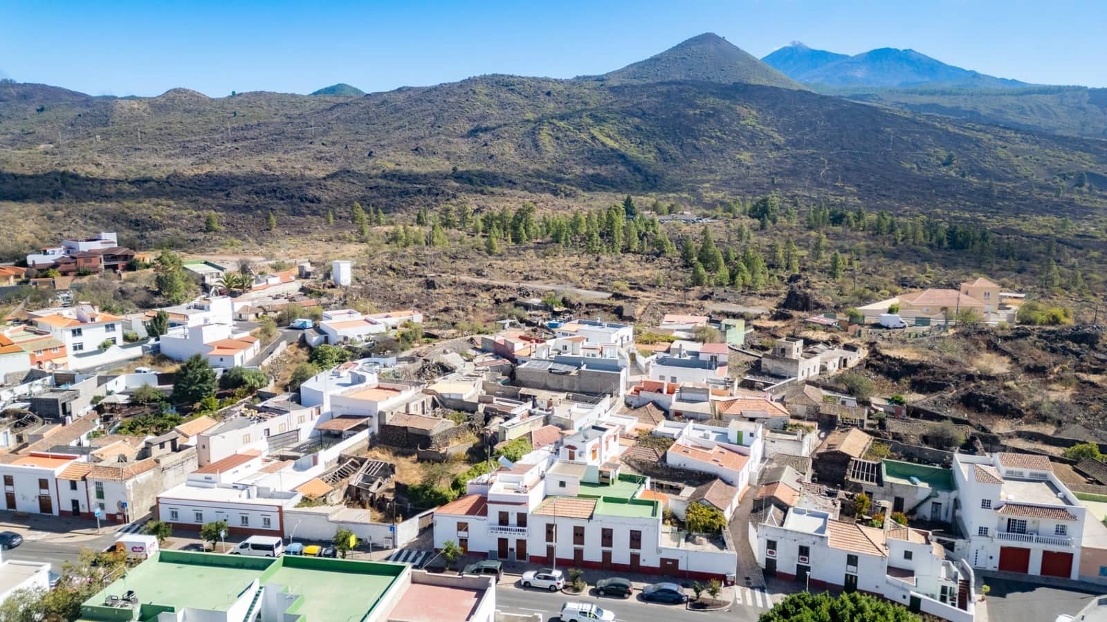 5 sypialnia Dom na sprzedaż w Santiago del Teide - 385 000 € (Ref: 9385689)