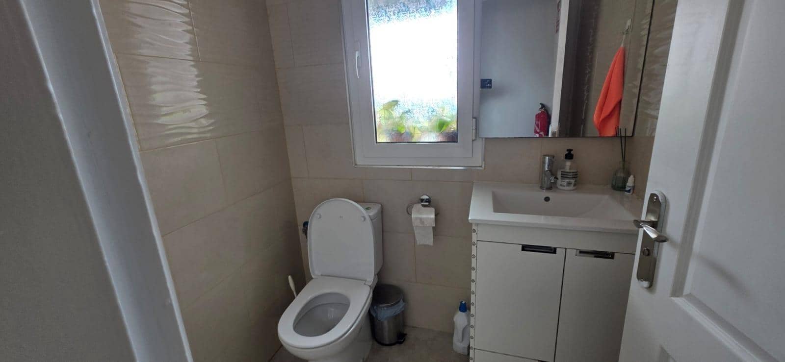 Commercial for sale in Playa Paraiso - € 499,000 (Ref: 9401164)